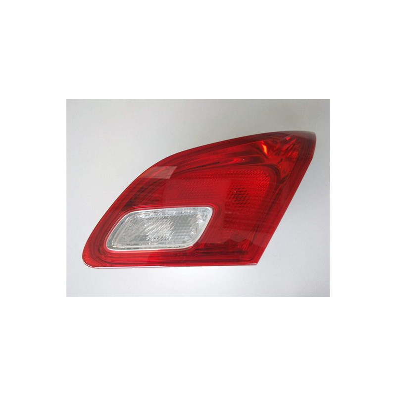 Rear Light  - MAGNETI MARELLI 714021641817