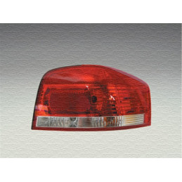 Lampa Tylna Prawa dla Audi A3 II 3-drzwiowy Hatchback (2003-2007) - MAGNETI MARELLI 714028040803