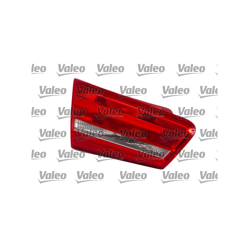 Rear Light  - VALEO 044520