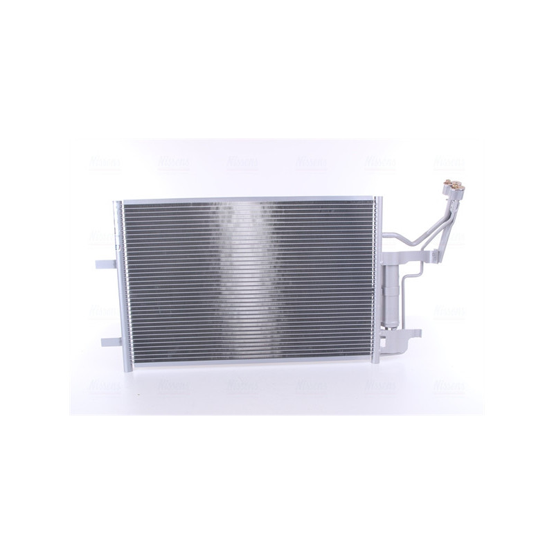 NISSENS 94902 Condensador de aire acondicionado